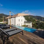 - 2 Vista Mare E Piscina