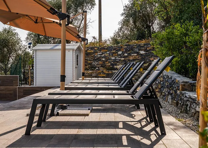 - 2 Vista Mare E Piscina * Rapallo