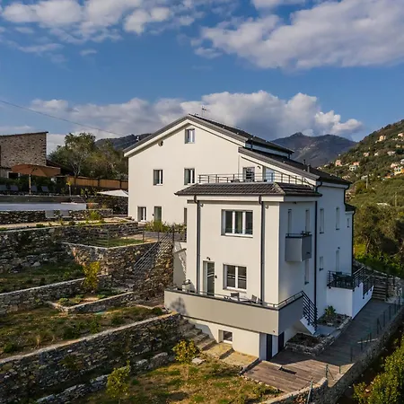 - 2 Vista Mare E Piscina Apartment Rapallo