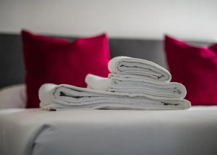 - 2 Vista Mare E Piscina *