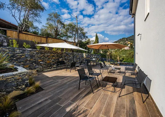 - 2 Vista Mare E Piscina *